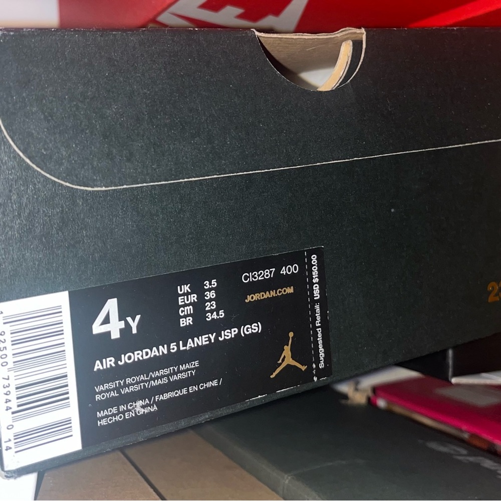 Air Jordan 5 Retro 'Laney'- size 4 big boys